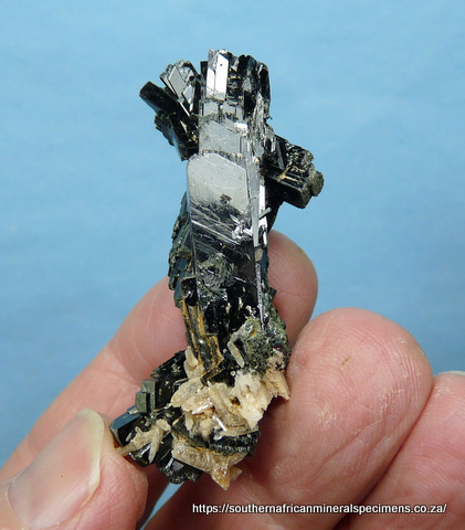 Aegerine crystal group