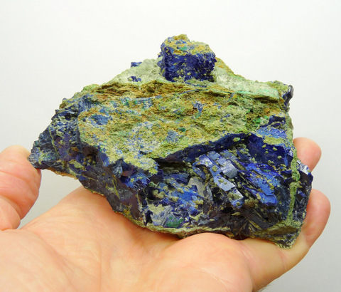 Big crystalized slab of azurite with bits of duftite